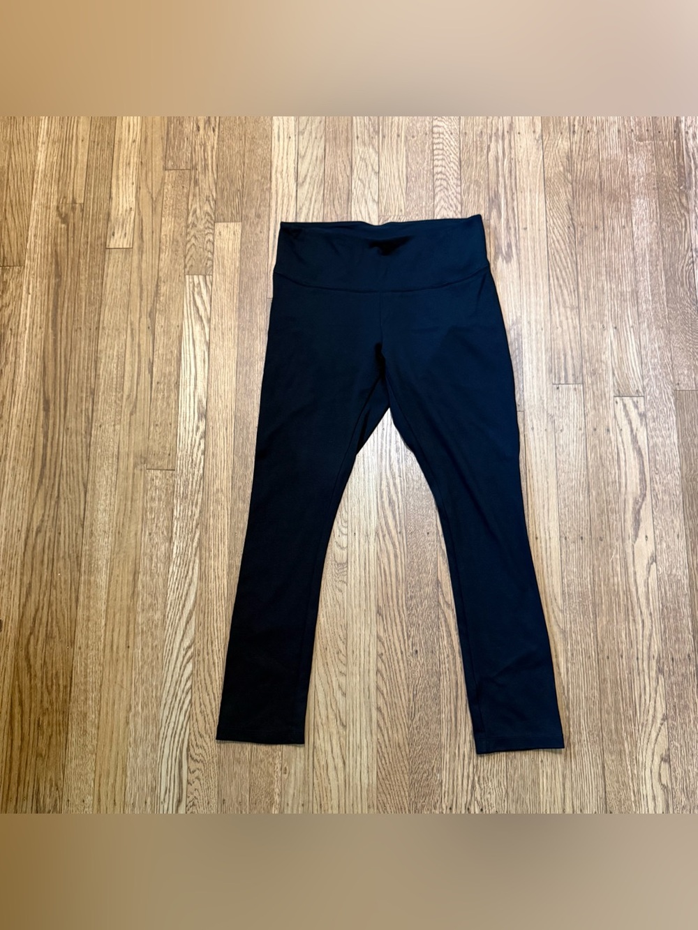 White House Black Market Women’s Black Pant Leggings size LARGE